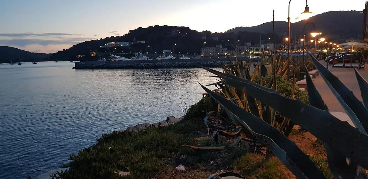 Appartamenti Porto Azzurro Apartment